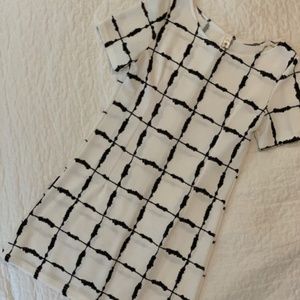Short Black & White dress